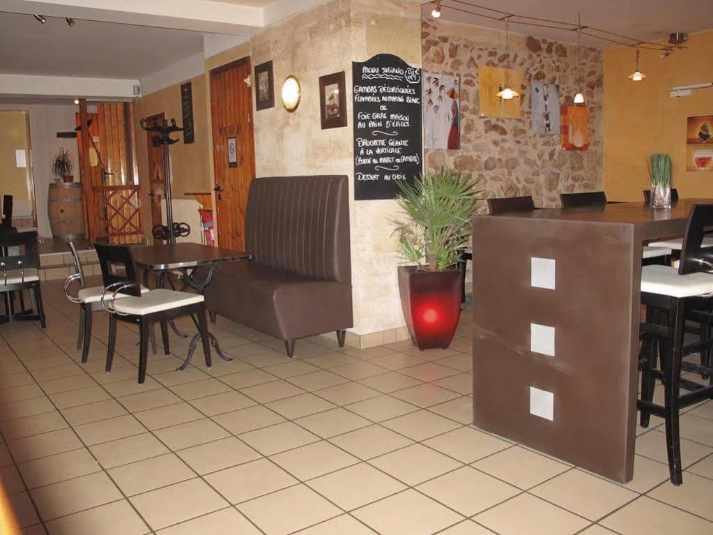 Hotel Le Juliano Carbon-Blanc Esterno foto